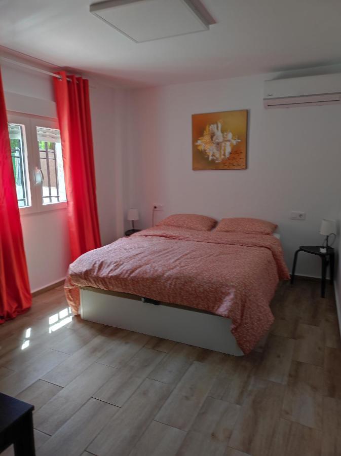 Lille En Provence Villa Valencia Eksteriør bilde